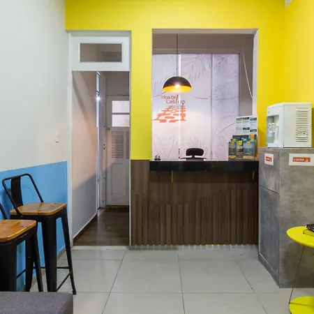 Hostel Leblon-3